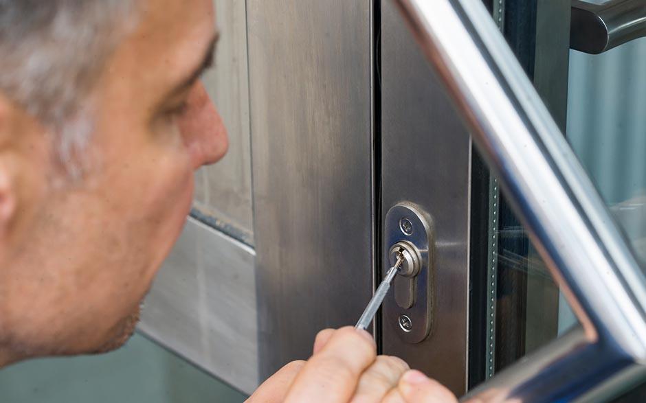 travaux de serrurier ouverture de porte Marly-le-Roi